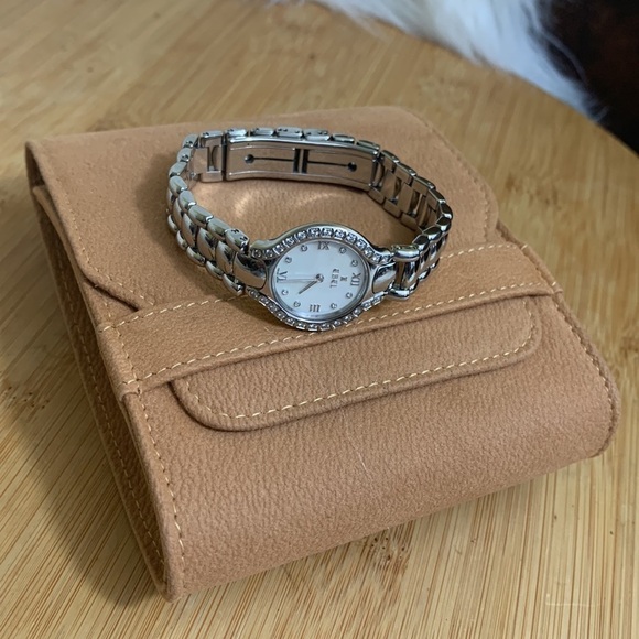 Ebel Beluga Diamond Quartz 26mm Steel .70 CW Glossy Stainless Steel Watch +Case - Picture 3 of 17